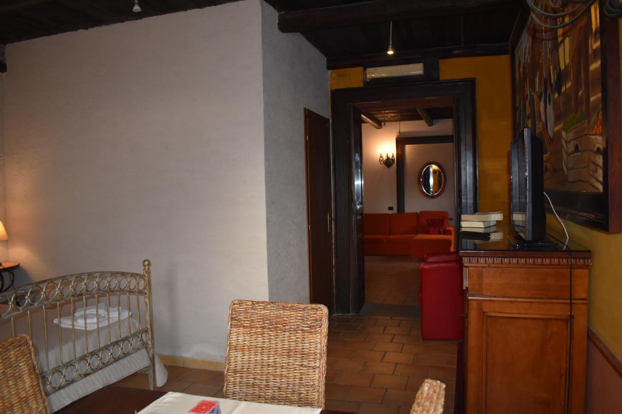 Le Due Torri Acomodação com café da manhã Filadélfia Exterior foto